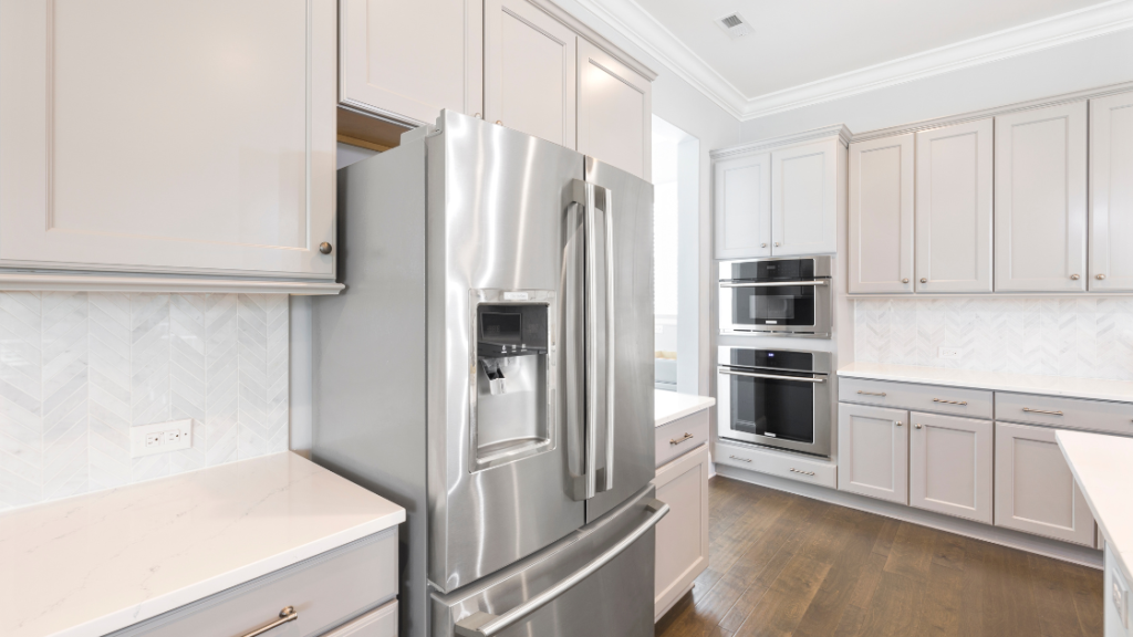 Where should a refrigerator be placed? Expert advice on the perfect  placement
